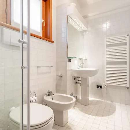Appartamento Hostdomus - Urban *