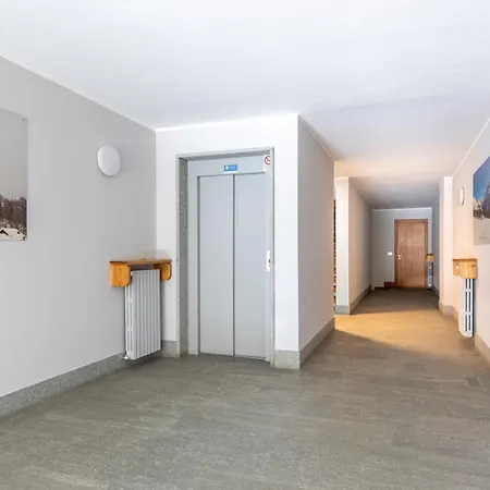 Hostdomus - Urban Appartamento